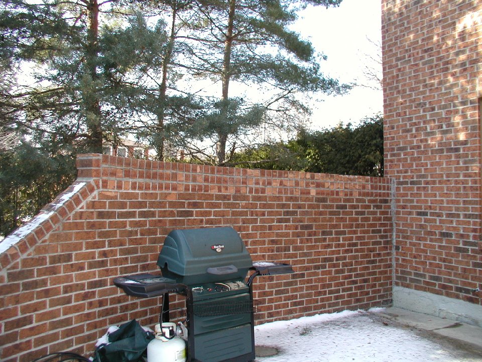 P2200041